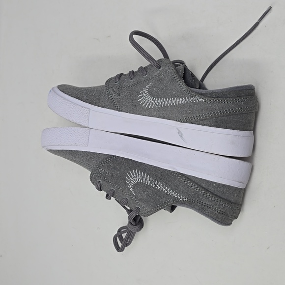 stefan janoski size 5
